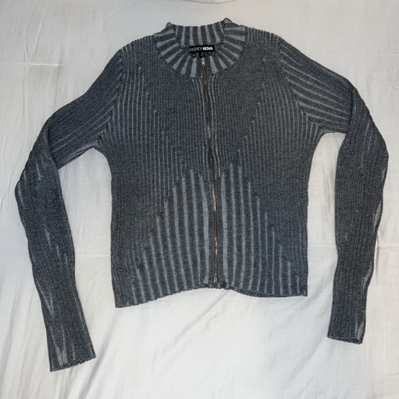 Matching set - Picture 2 of 9